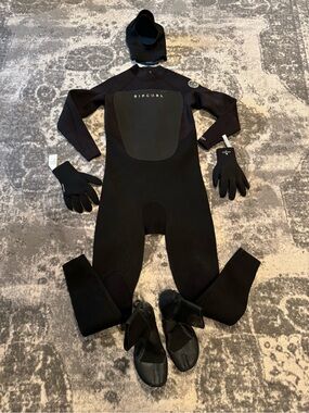 Rip Curl Omega 3/2mm Men’s Wetsuit Set Hood Gloves Boots Black